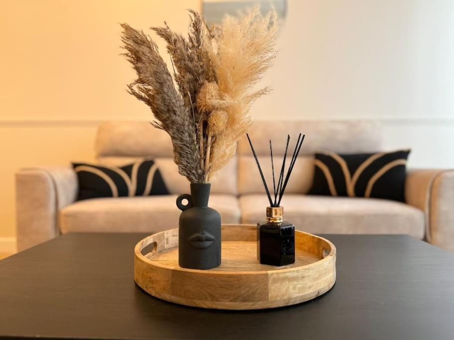 Apartamento L'Orchidee - Netflix - Wi-Fi - Proche Centre Troyes Exterior foto